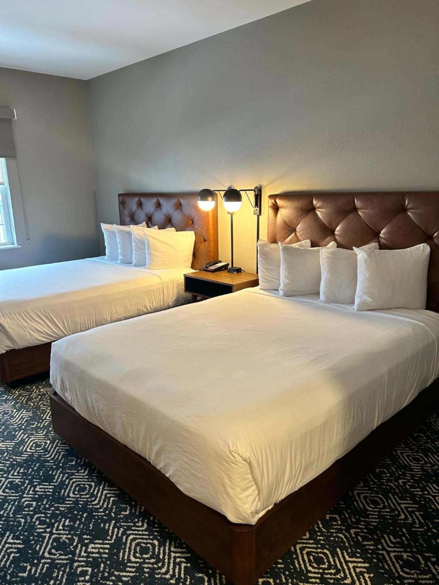 Four Points By Sheraton Bedford Manchester Airport Extérieur photo