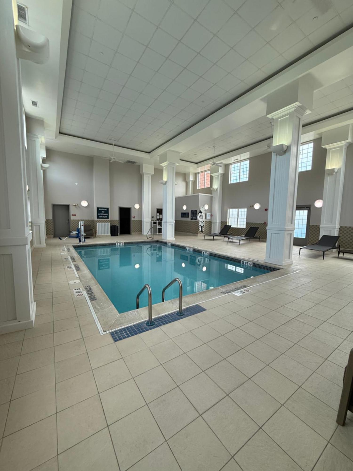 Four Points By Sheraton Bedford Manchester Airport Extérieur photo